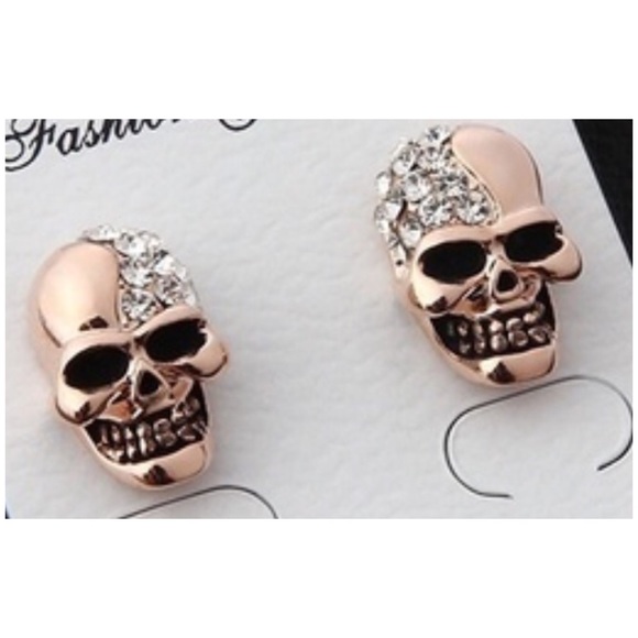 Fashion Jewelry Jewelry - Rhinestone Skull Earrings in Gold